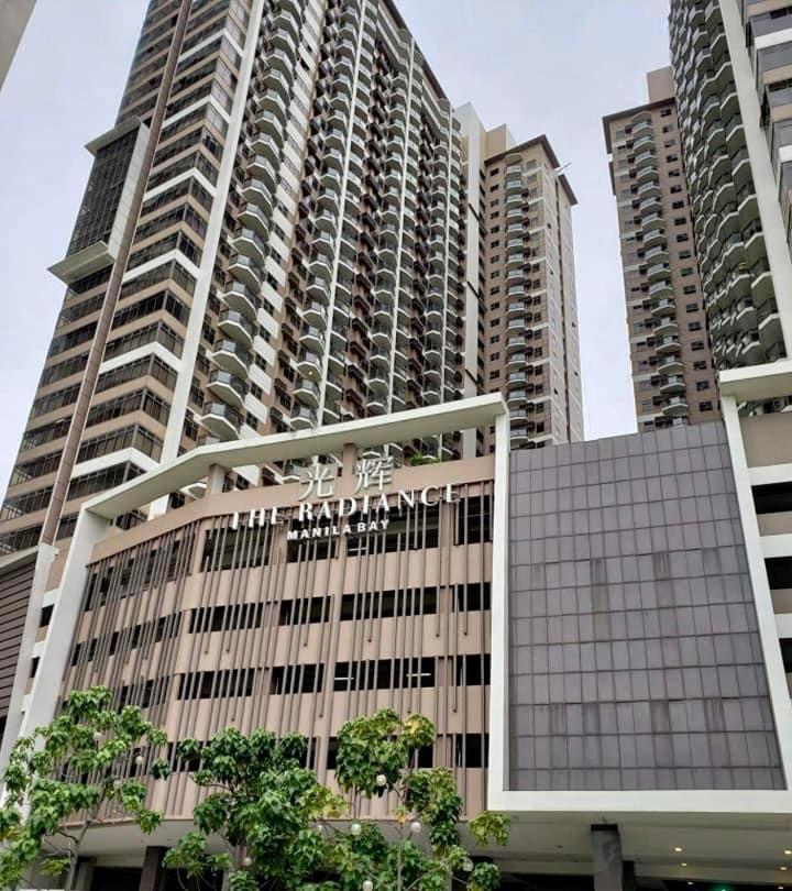 Le 10 The Radiance Manila Bay Aparthotel Pasay Kültér fotó